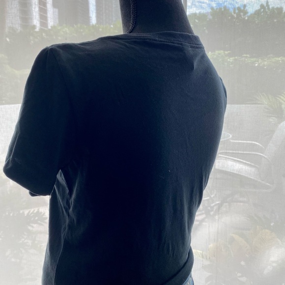 RELÁJATE Y COLABORA  V neck T-SHIRT - Picture 3 of 5